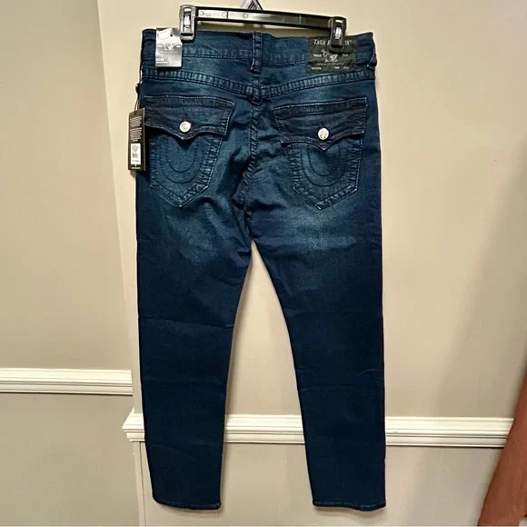 True Religion Sz 33 34 Dark Blue Jeans Rocco Relaxed Slim NWT - Picture 12 of 16